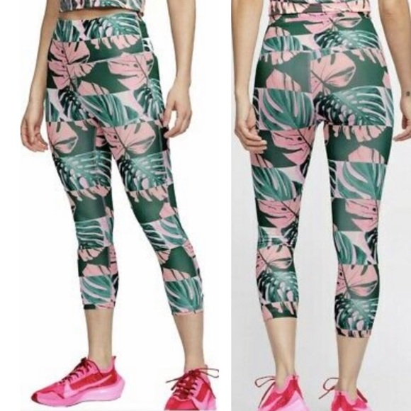 Nike Women's Boxed Botanical Fast Crop Leggings - Picture 2 of 5